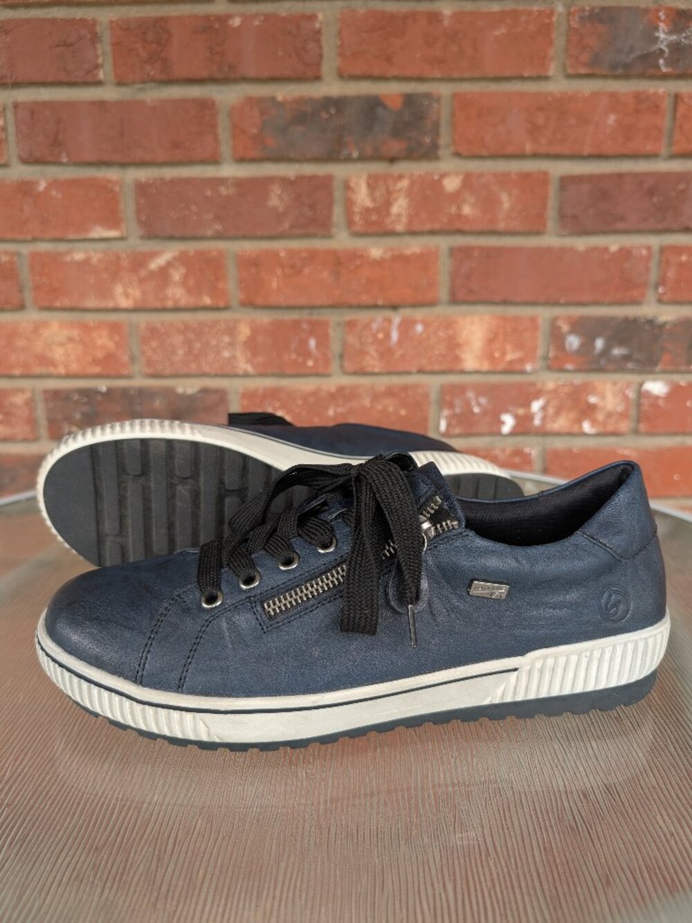 Women's Remonte Maditta Blue Leather Sneakers Shoes Size 11